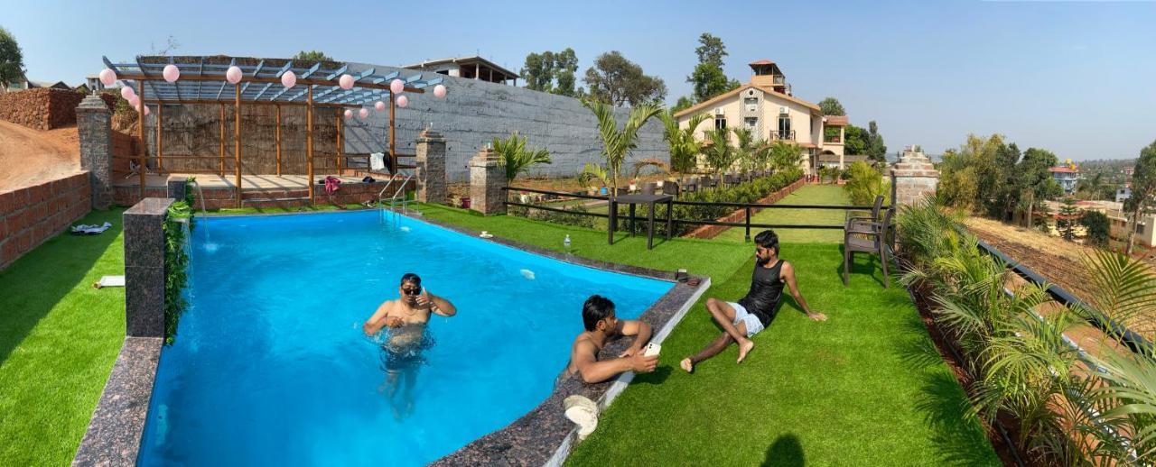 Shivanya Palace Mahabaleshwar Bagian luar foto
